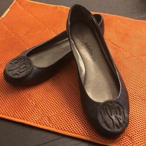 Libby/Edelman black flats